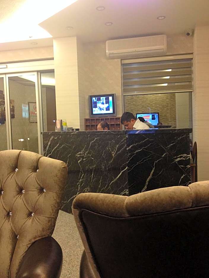 Buyuk Hotel