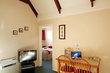 Executive One-Bedroom Apartment