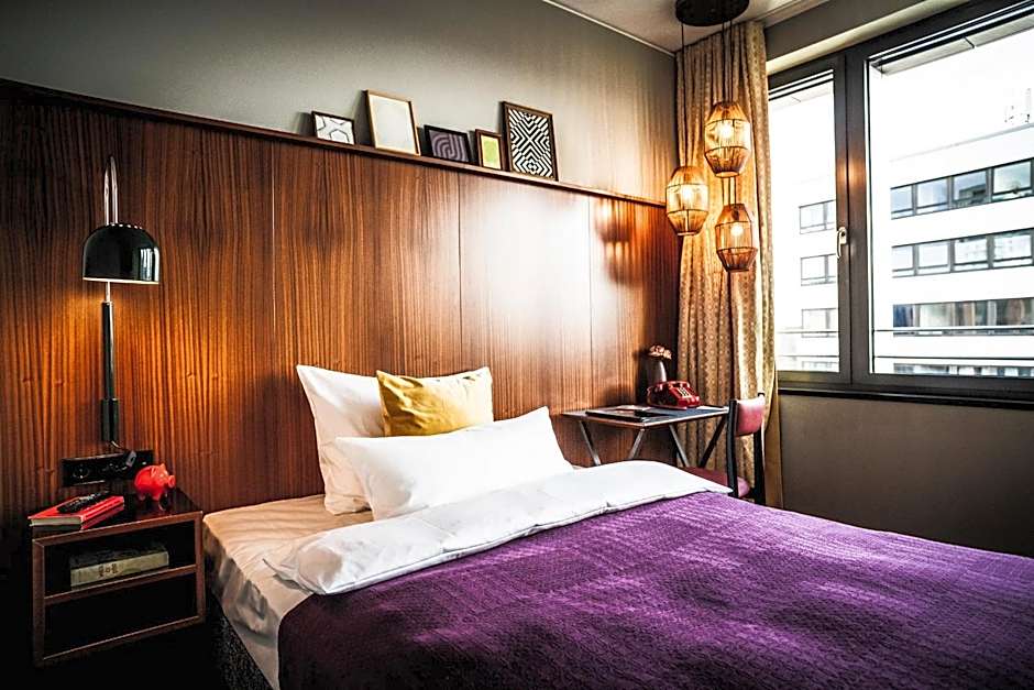 Henri Hotel Düsseldorf Downtown