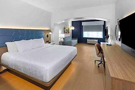 Executive King Room with Sofa Bed