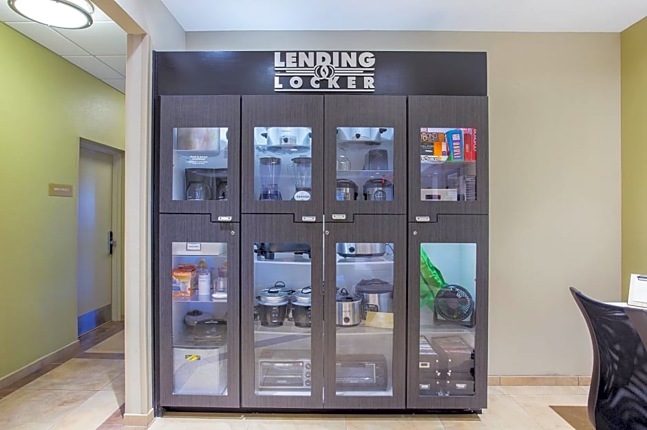 Candlewood Suites Bowling Green by IHG