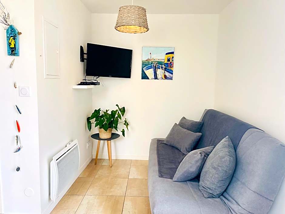 Clos des Aigrettes -6 Gîtes de charme et confort à 30m du Port de La Cotinière