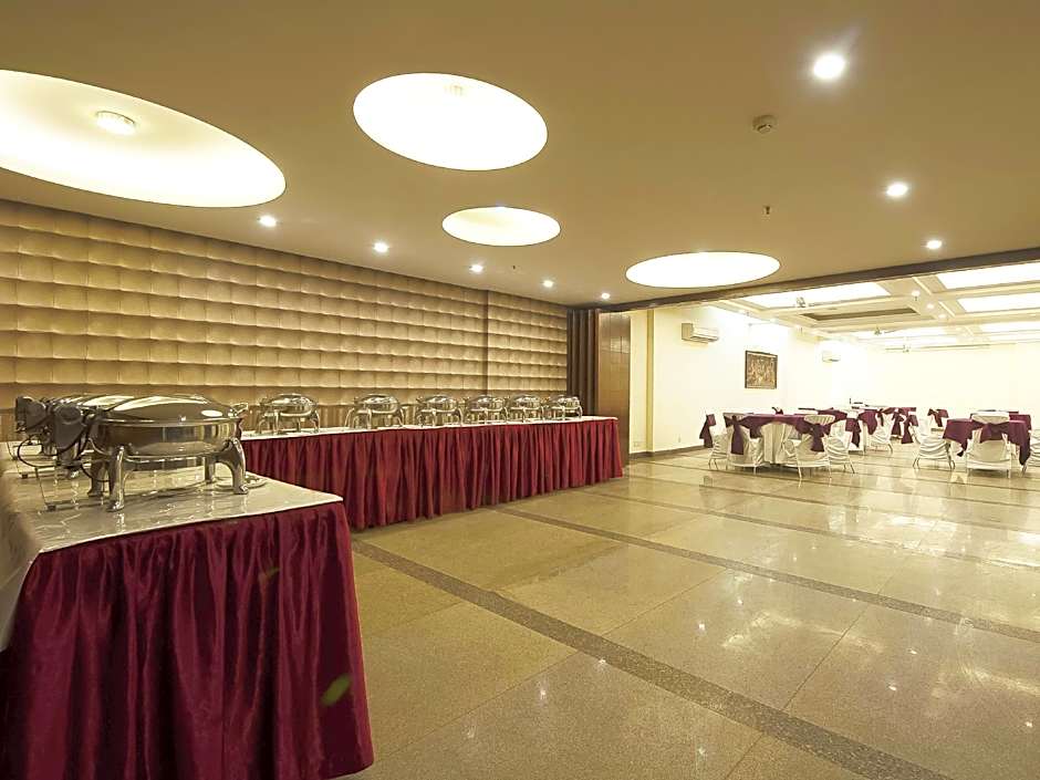 Alpina Hotels & Suites