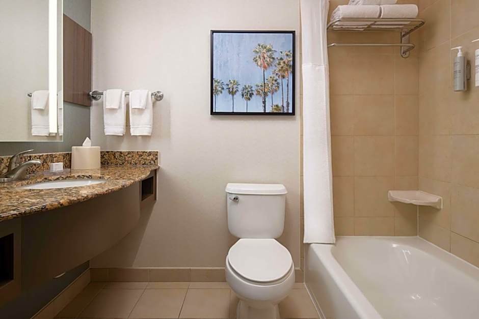 Hilton Garden Inn Fontana