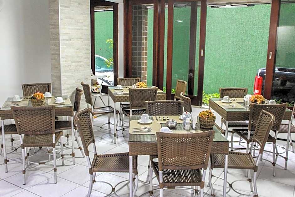 Abrolhos Praia Hotel