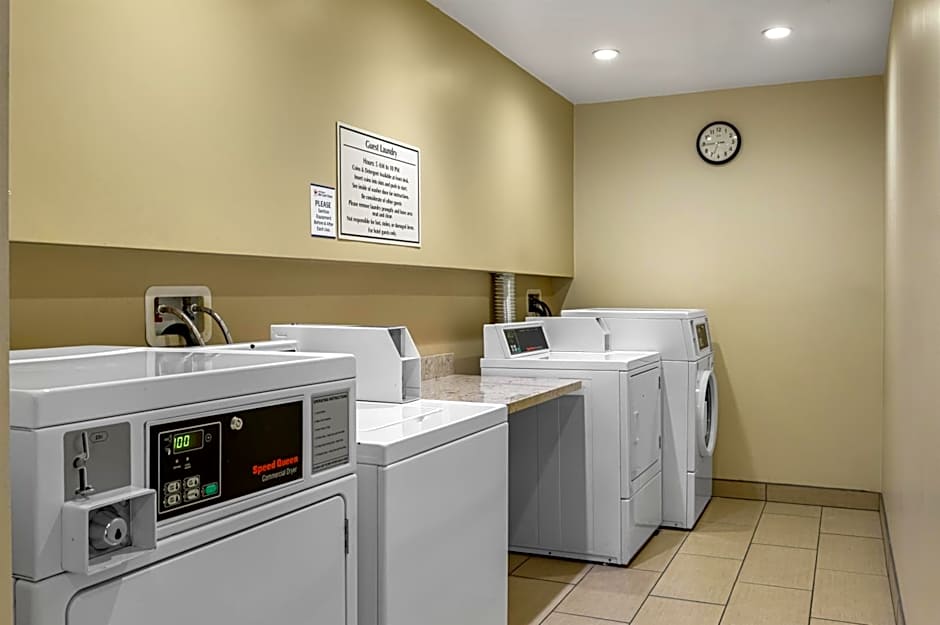 Best Western Plus South Coast Inn