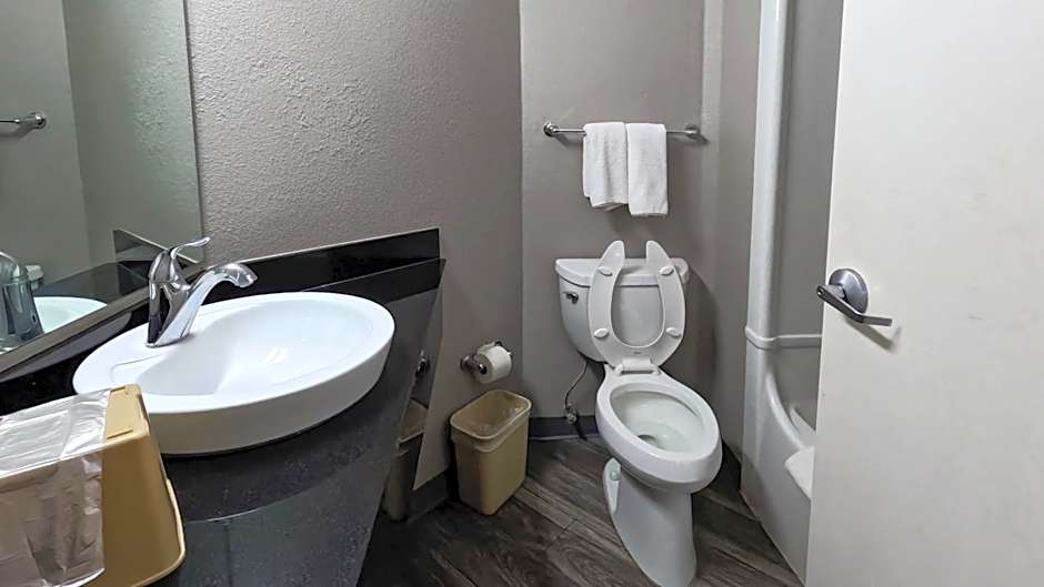 Motel 6-Brownsville, TX