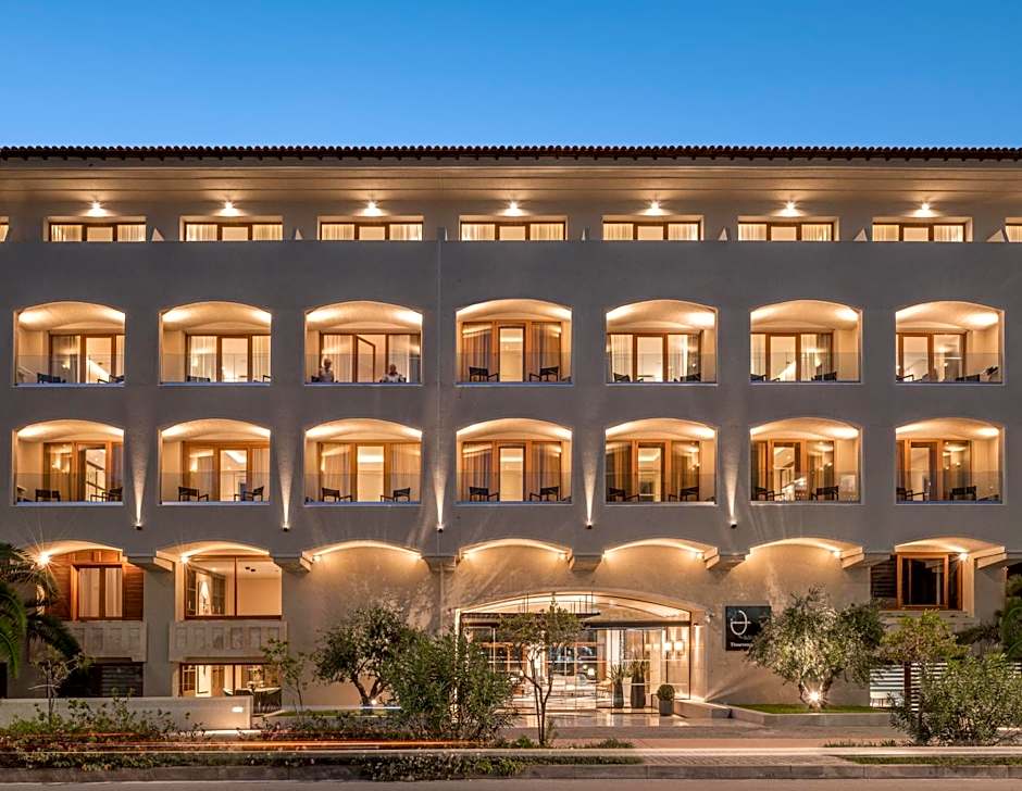 Theartemis Palace