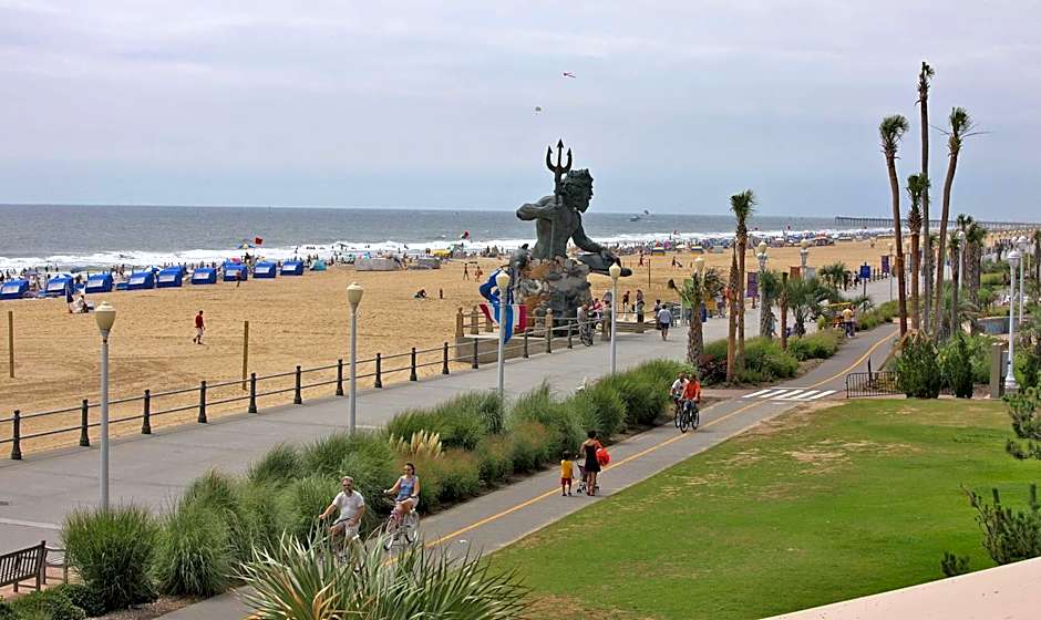 Hampton Inn By Hilton Virginia Beach-Oceanfront North