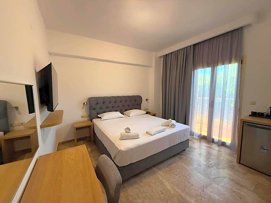 Lili Hotel