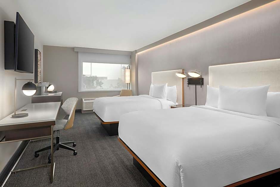 Courtyard by Marriott Athens Downtown