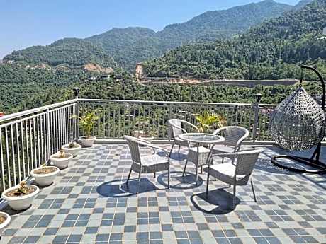 MOUNT HEAVEN, KANDAGHAT