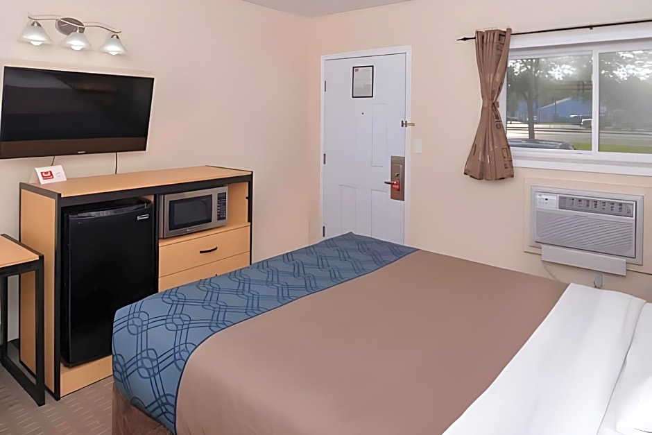 Econo Lodge Rochester