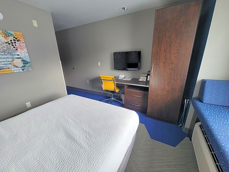 Microtel Inn & Suites By Wyndham Council Bluffs