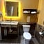 Super 8 by Wyndham Pasadena