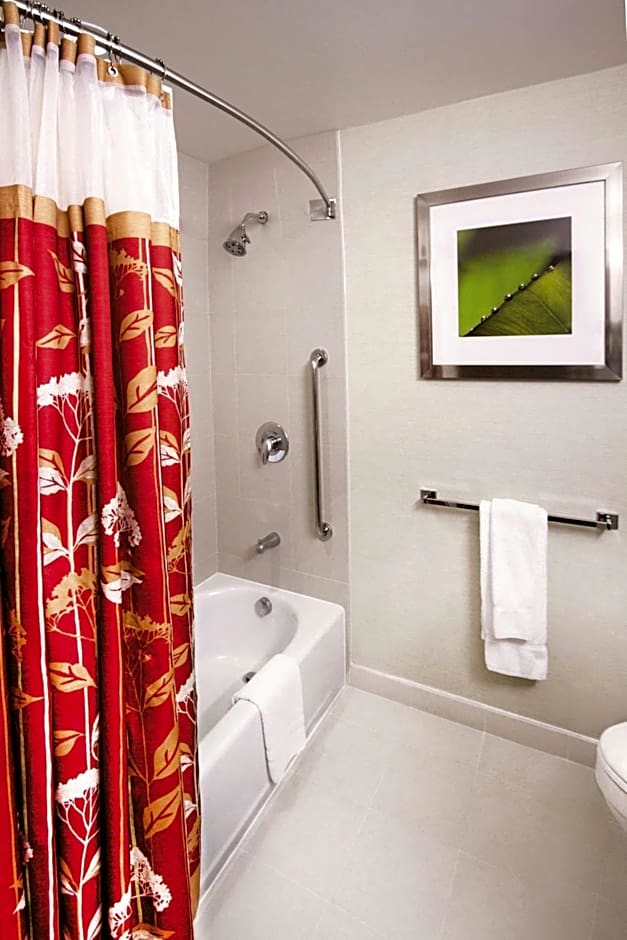 Courtyard by Marriott Mexico City Airport