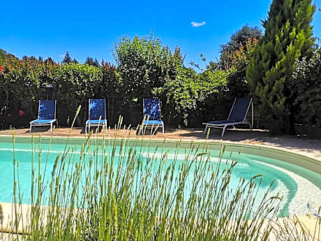 O'Myosotis - 400m Centre Historique - Parking Gratuit - Piscine et Jardin