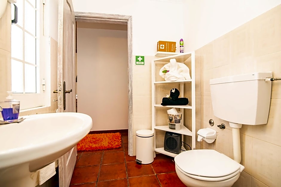 CASA INTI / INTI HOUSE FURNAS