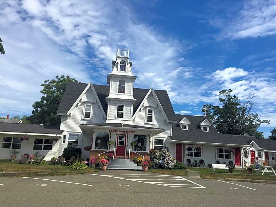 Lakelawn B&B and Motel