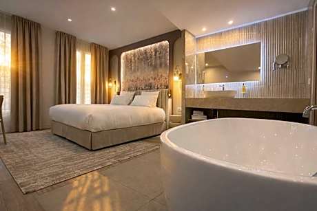 Bobo's hotel