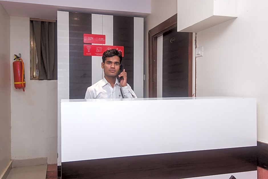 OYO 22039 Hotel Bkc Grand