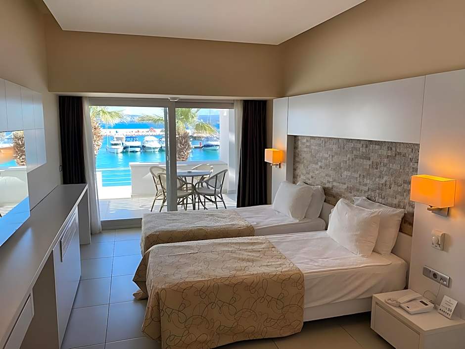 Altin Yunus Hotel & SPA - Çeşme