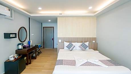 Deluxe Double Room with Sea View