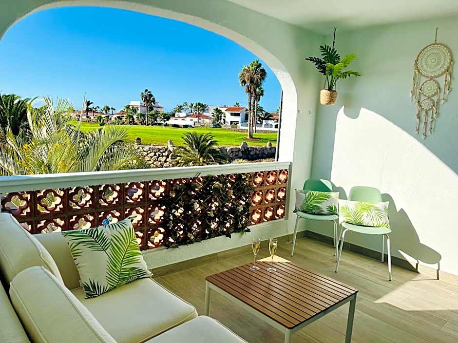 Fantastic sea and golf course view house with 3 bedrooms