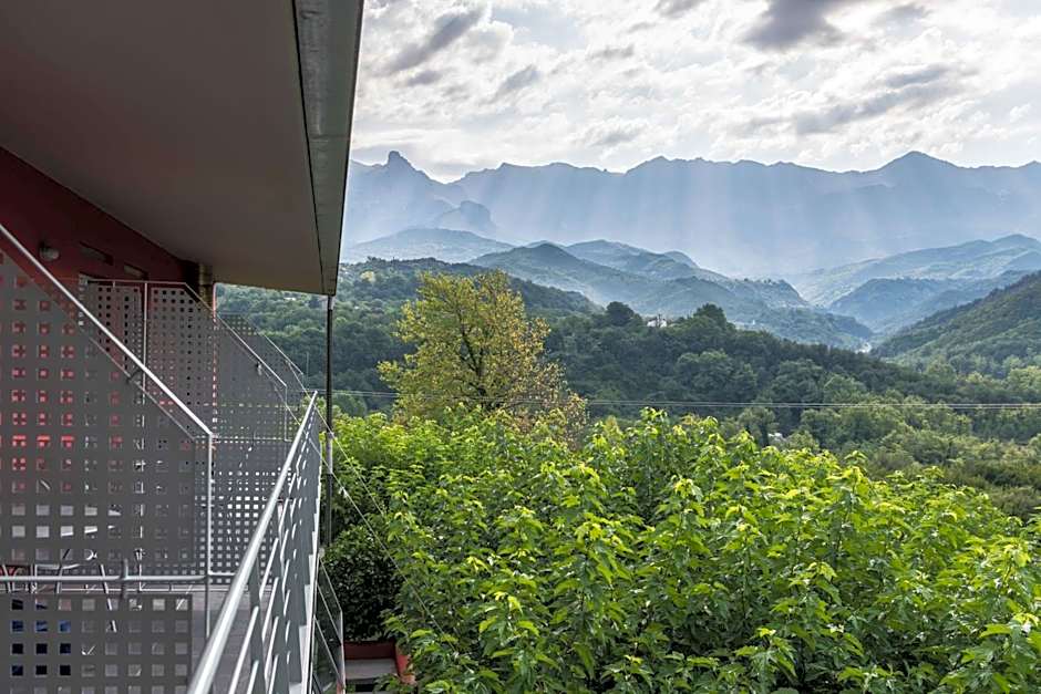 Gefiri Plakas Hotel, Tzoumerka