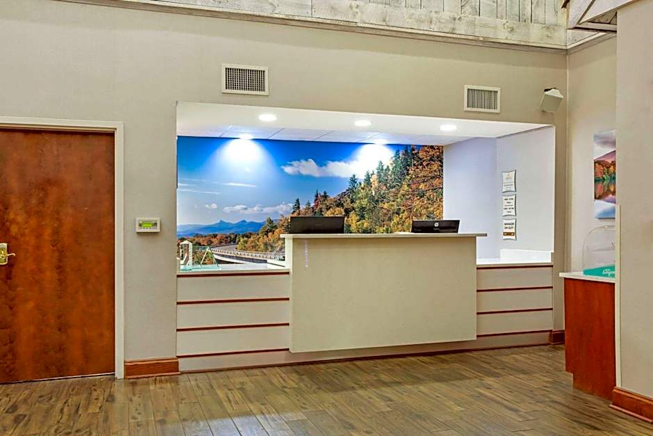La Quinta Inn & Suites by Wyndham Boone University