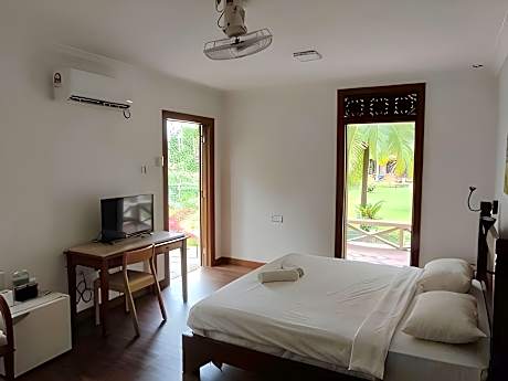 New Chalet Room With Inside Garden View & Balcony