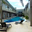 Circle Inn Hotel and Suites Bacolod