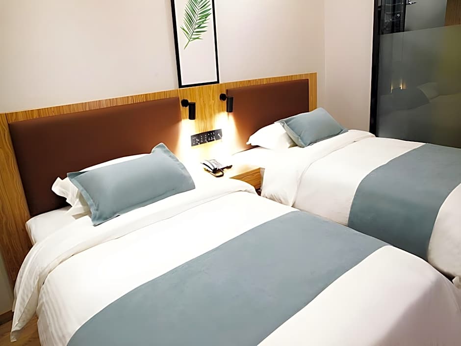 GreenTree Inn Express Anhui Anqing Jixian Nan Road