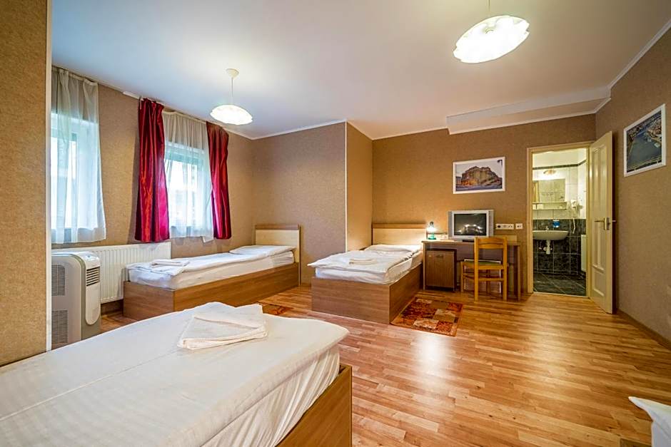 Silver Hotel Budapest City Center