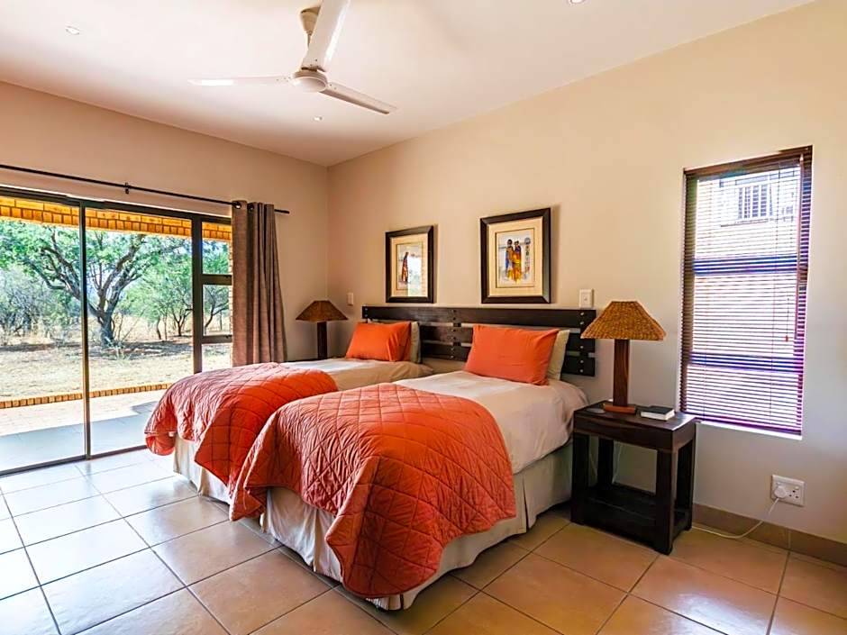 Zebula Golf and Wildlife Estate - Spectacular View Pax 13 - Moi Signature Luxury villa