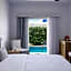 Kosmoplaz Hotel