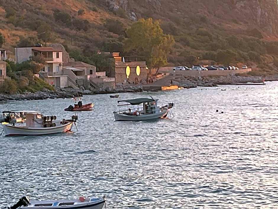 Limeni Inn Boutique Hotel Adults only 12plus