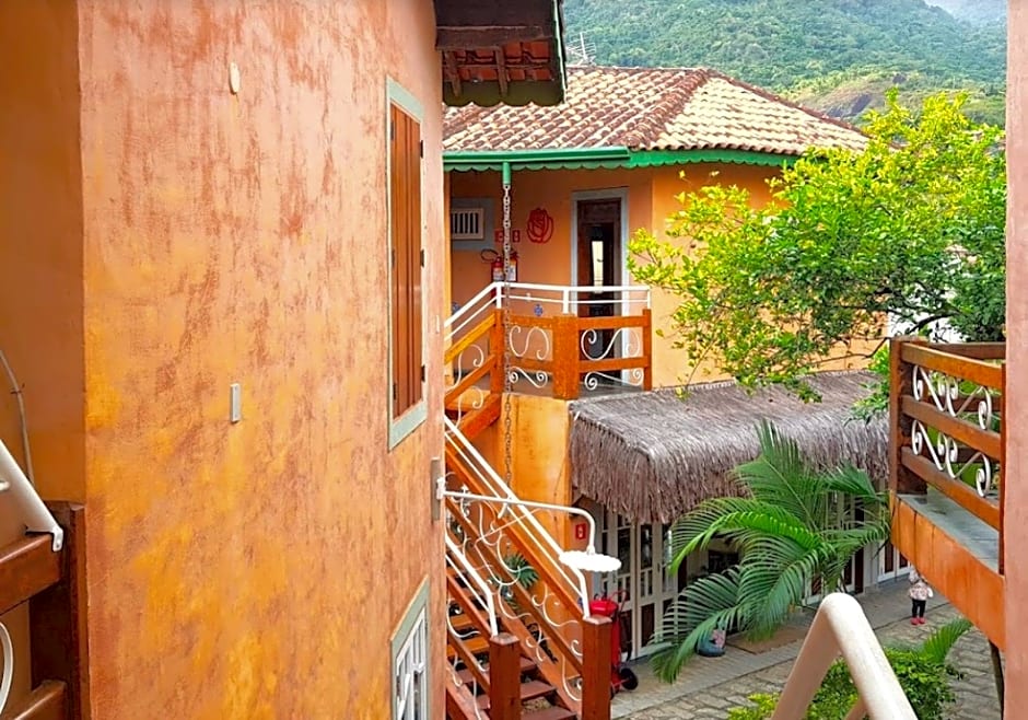 Velinn Pousada Ponta Do Pequeah