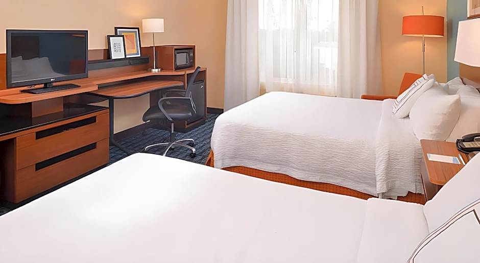 Baymont by Wyndham St. Charles