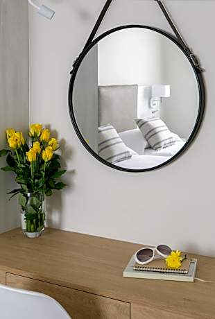 Superior Room Pool View