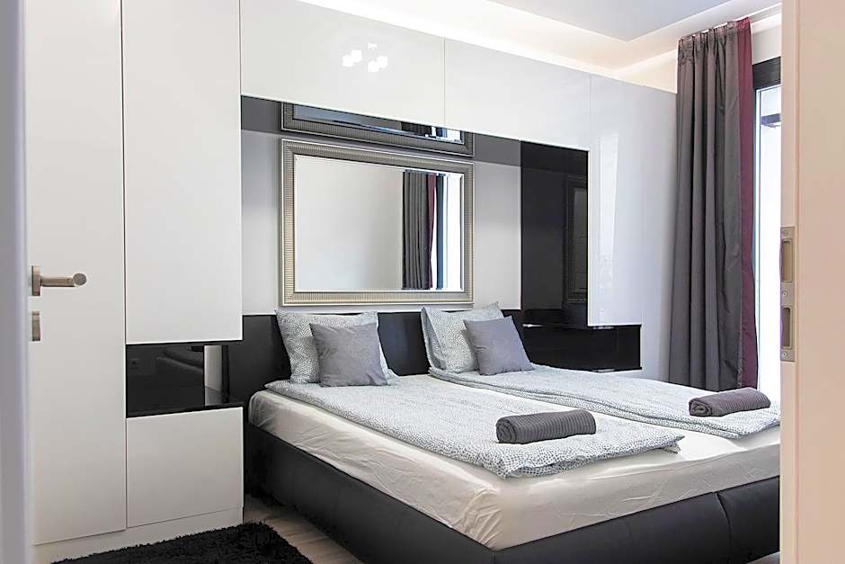 Chill 'N' Joy Boutique suites