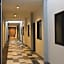 Warm Well Hotel