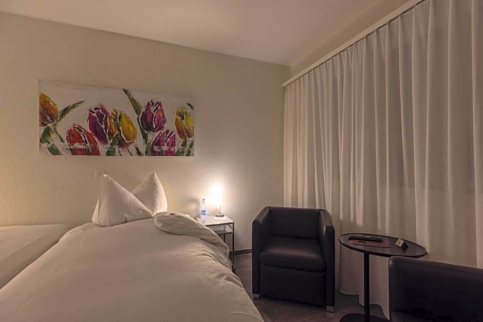 Hotel Bären Niederscherli