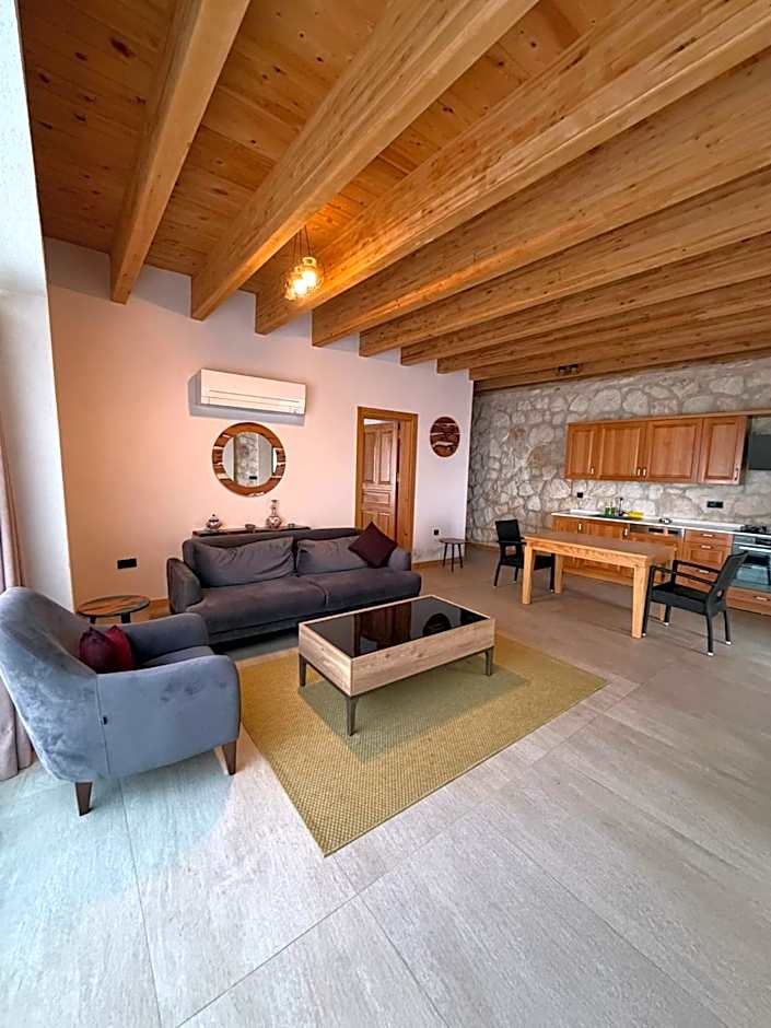Kaleli Deluxe Homes