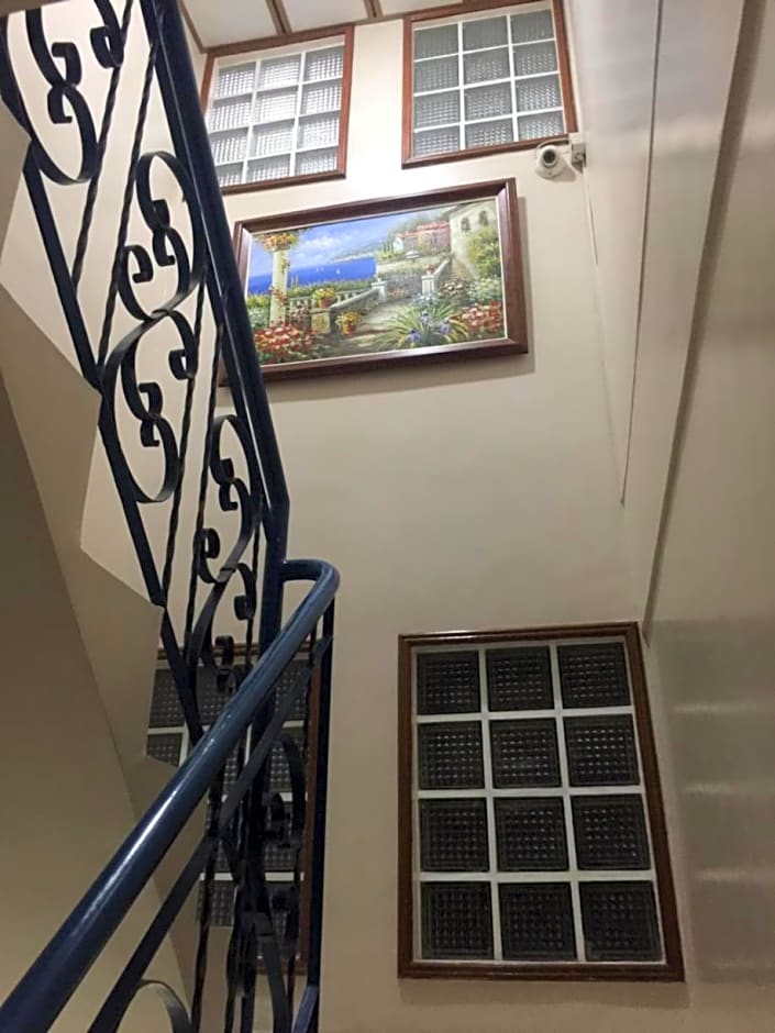 Las Pinas Serviced Apartment