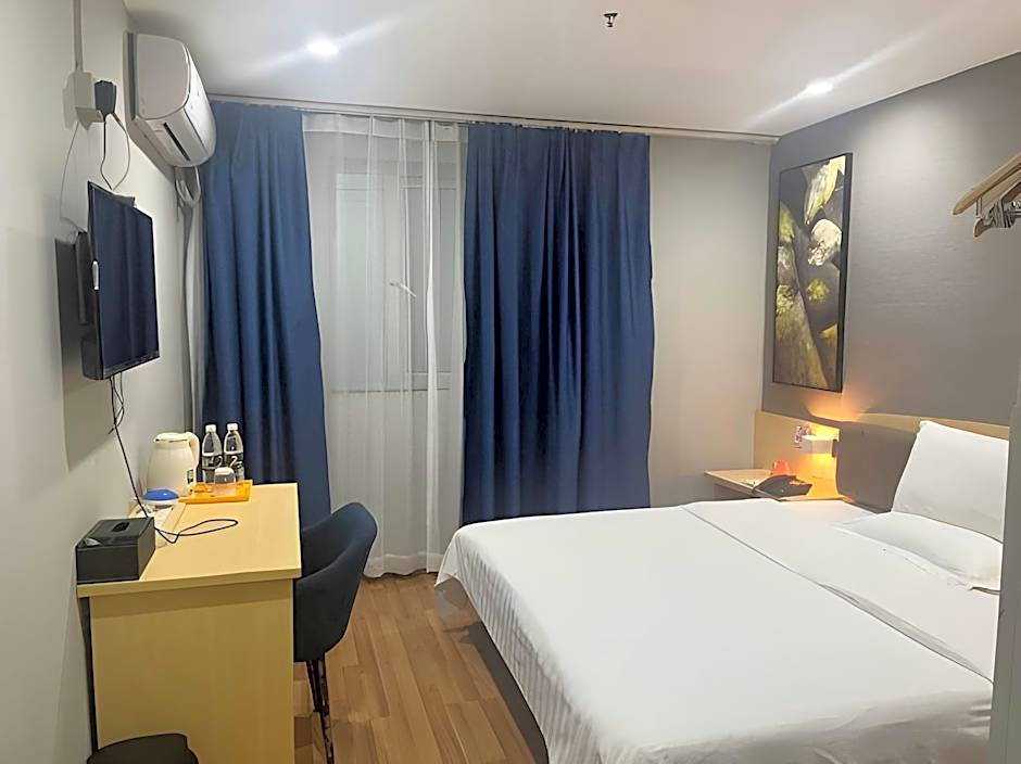 7 Days Inn Guangzhou Shangxiajiu Branch