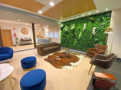 Hotel Camino Real