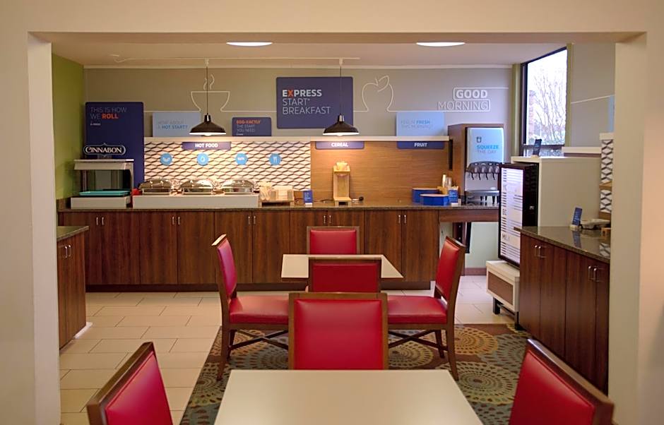 Holiday Inn Express Anderson I-85 - Exit 27- Highway 81 By IHG