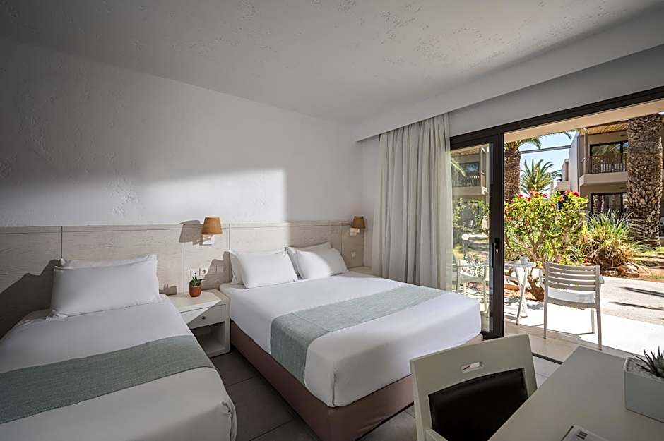 Stella Village Hotel & Bungalows