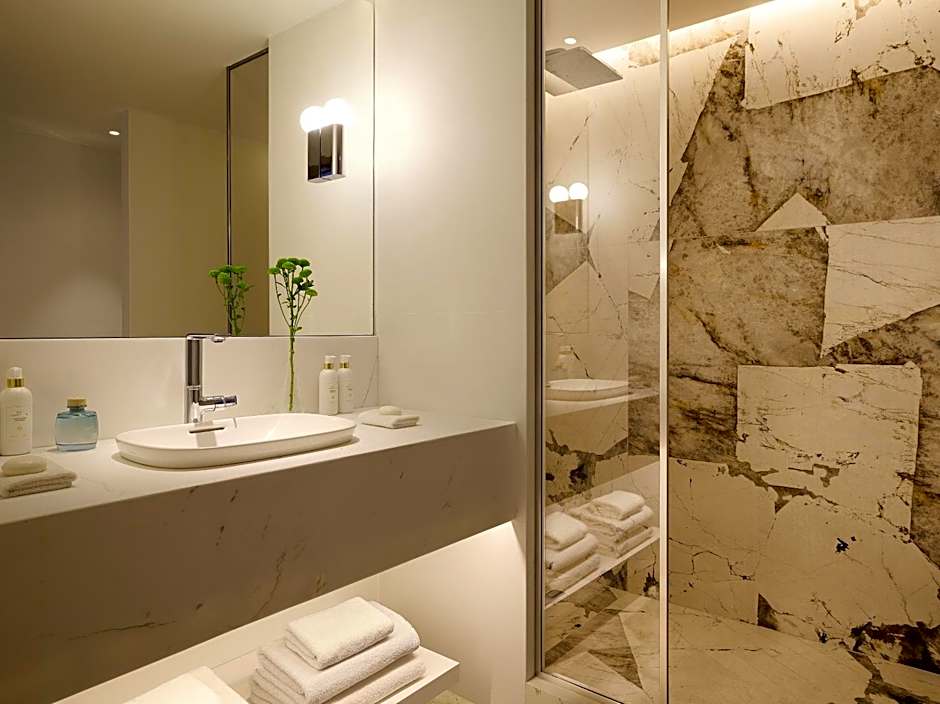 The Roc Club, A Grecotel Hotel to Live